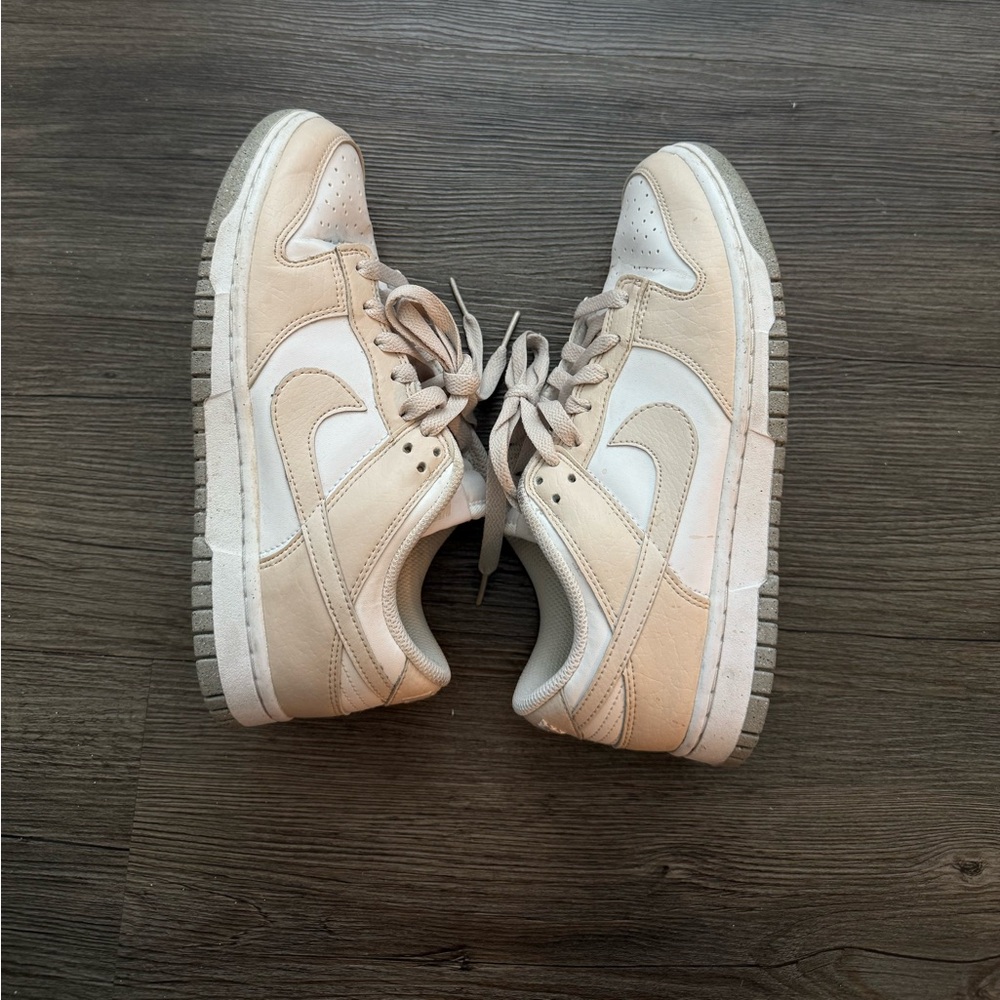 NIKE AIR JORDAN 1s